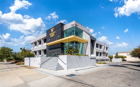 720 Paularino Avenue Costa Mesa CA 92626