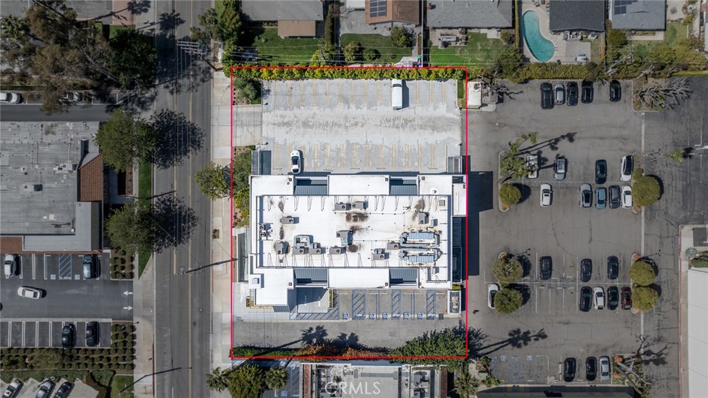 720 Paularino Avenue