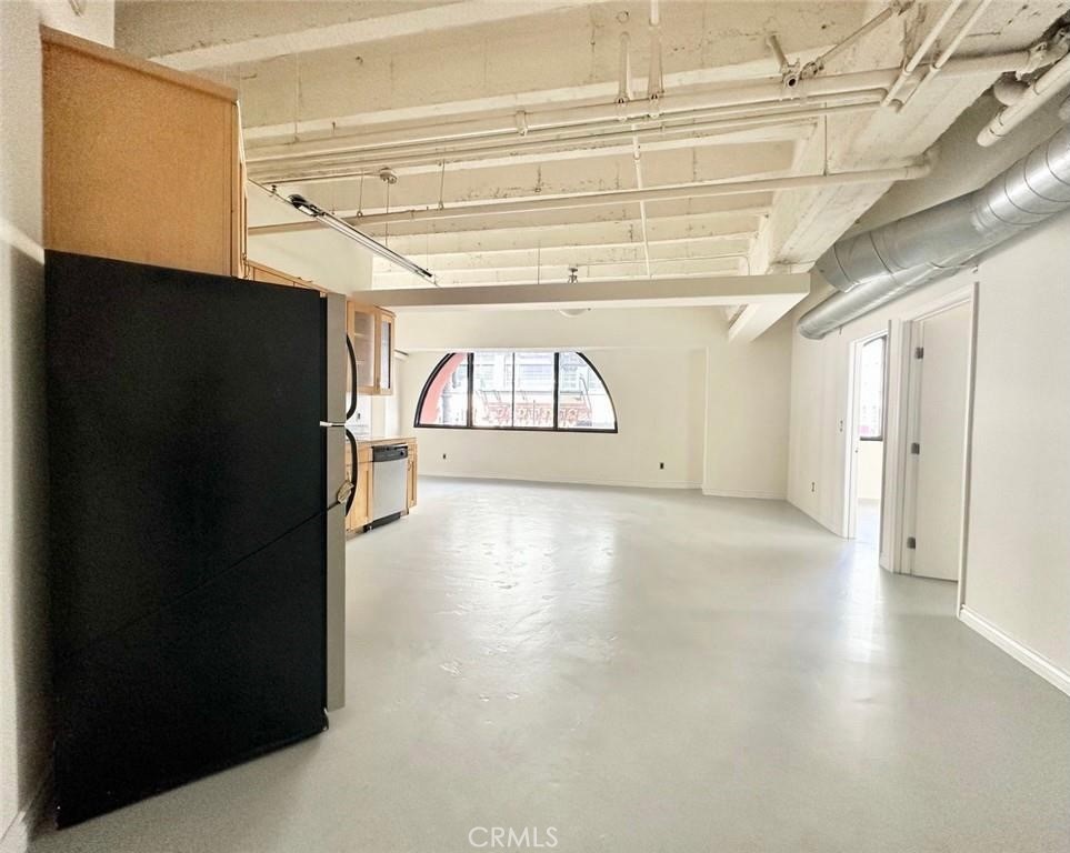 Photo 1 of 14 of 312 W 5th Street 4M condo