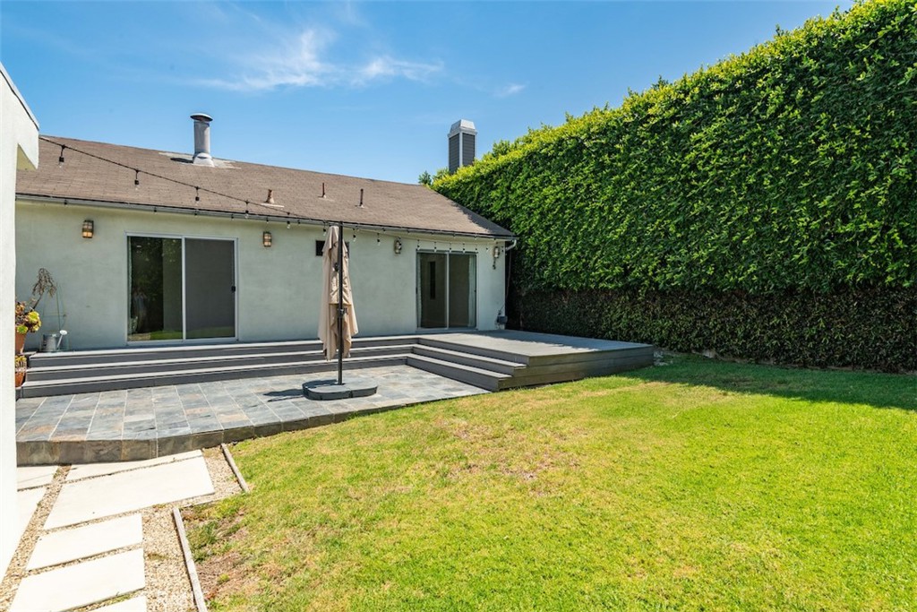 12035 Navy Street