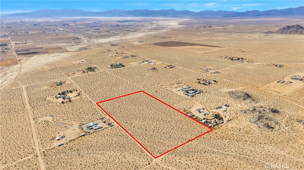Photo 1 of 15 — 0 Cavetto Road, Lucerne Valley, CA 92356