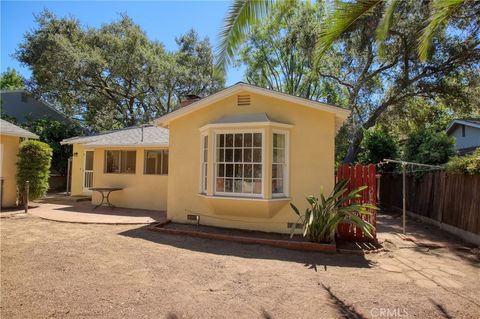 A home in La Crescenta