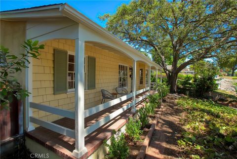 A home in La Crescenta