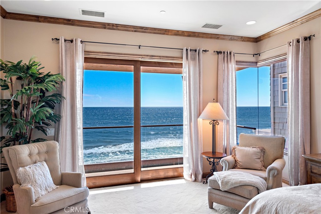 Photo 9 of 56 of 35195 Beach Road house
