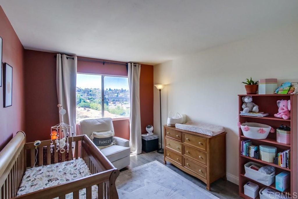 listing image 130727979637831046130