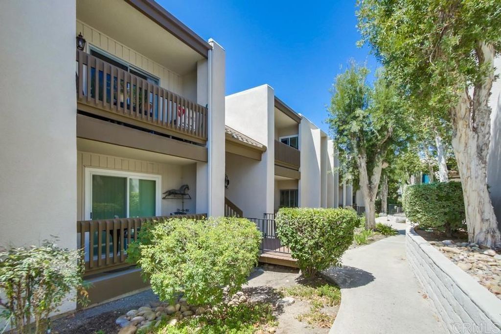 listing image 130721888554523551376