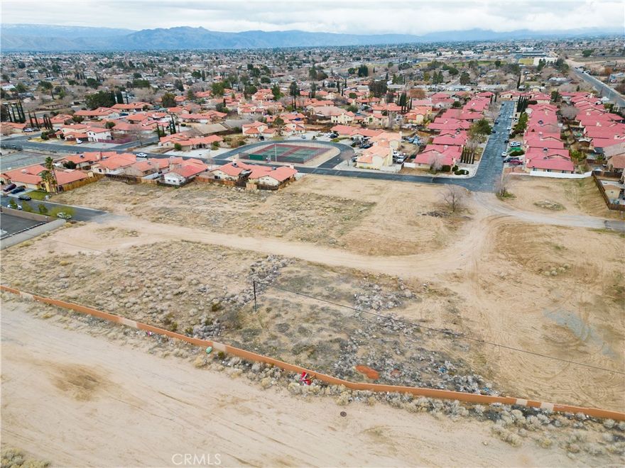 Excellent opportunity to buy this piece of land, can't let this one go! Great to build your dream home. The vacant lots across the street are on the market as well. Access Type: Public Access # of RV Spaces: 0 Lot Location Type: Standard Location Development Status: Raw Land Miscellaneous: Other Utility Adjc to Site: Gas, Electric, Water # of Attached Spaces: 0 # of Detached Spaces: 0