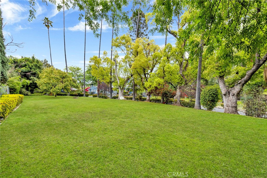Properties 1 291 W Foothill Boulevard