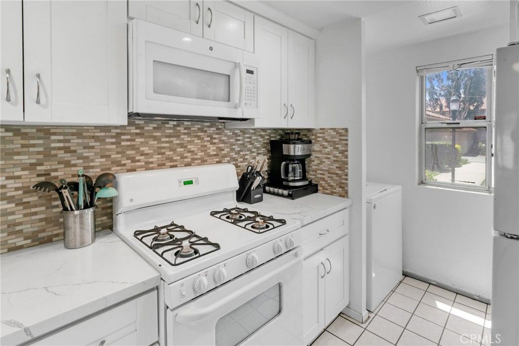 listing image 130722204781464881374