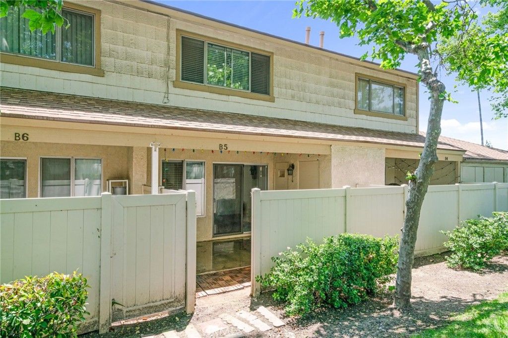 listing image 130729659340065427394