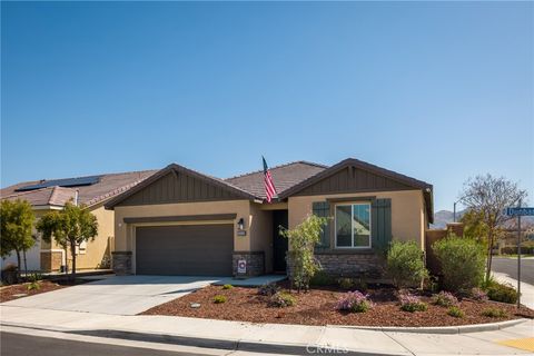 A home in Lake Elsinore