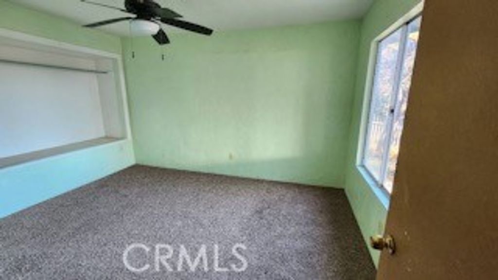 listing image 130728647927355779067