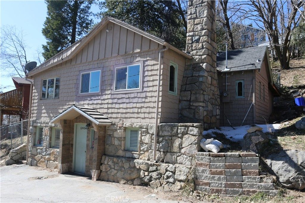 listing image 130721001890924373857