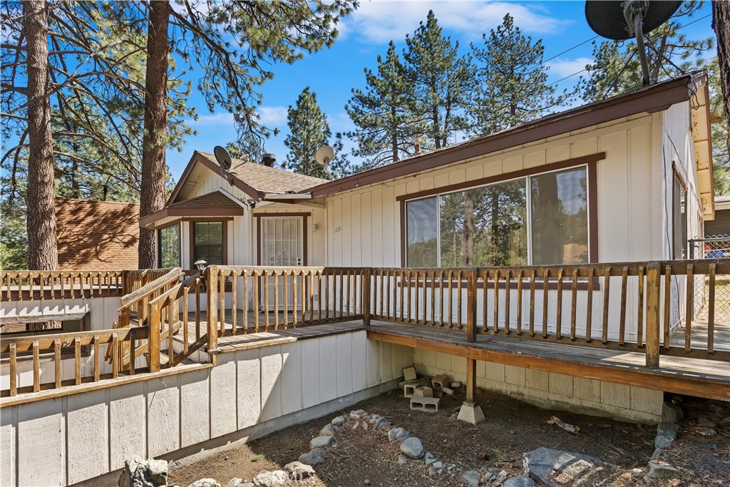 1721 Sparrow Road