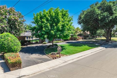 A home in Lemoore