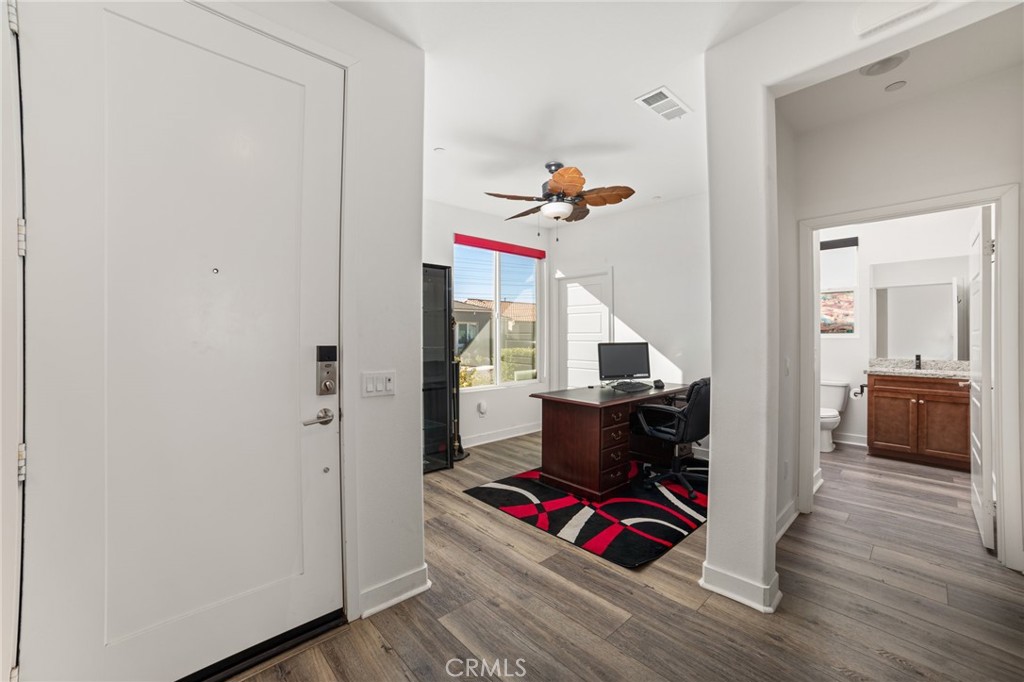 1530 Village Green Way