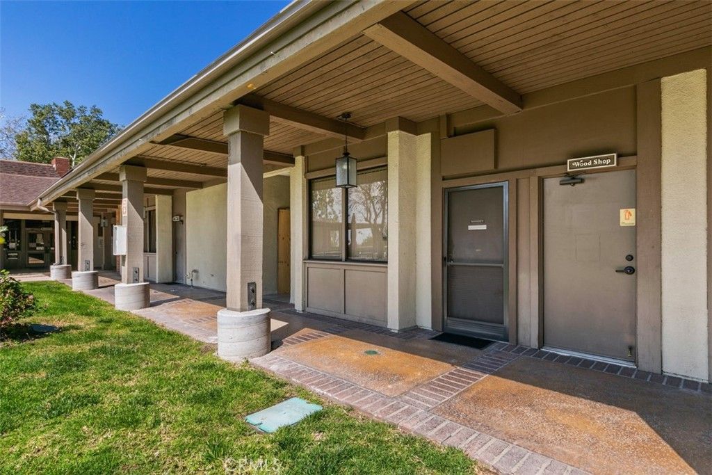 listing image 130721034457276079863