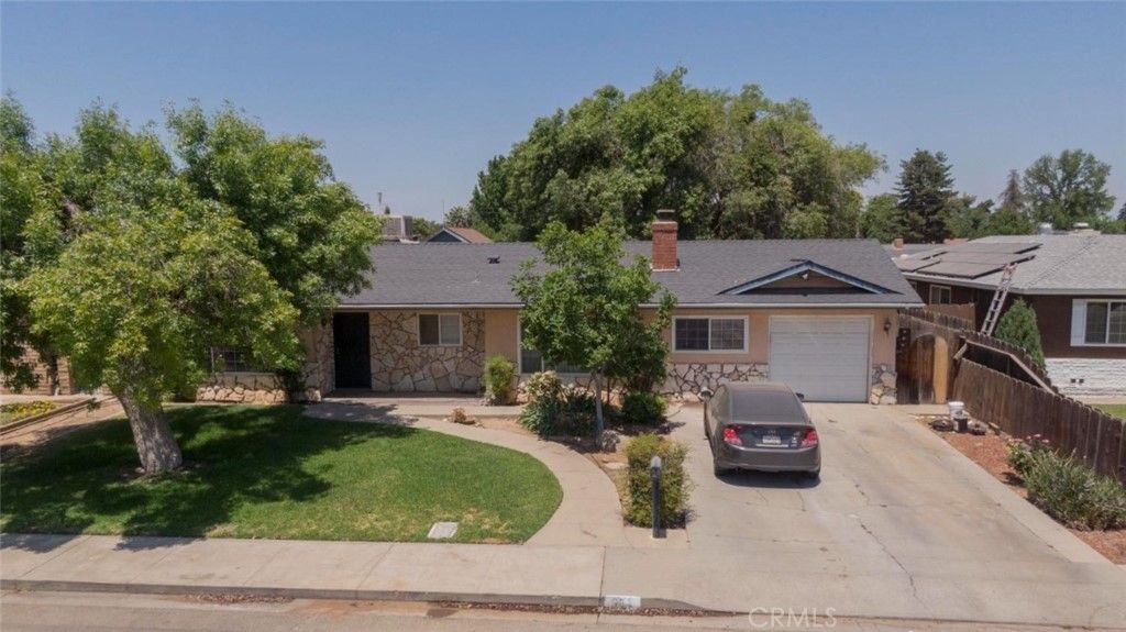 listing image 130720270024280370399