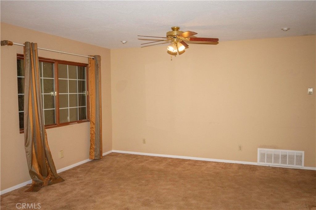 listing image 130725710399020198335
