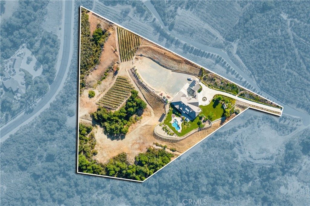 listing image 130720675583128067752