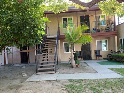 2942 W Floyd Avenue Anaheim CA 92804