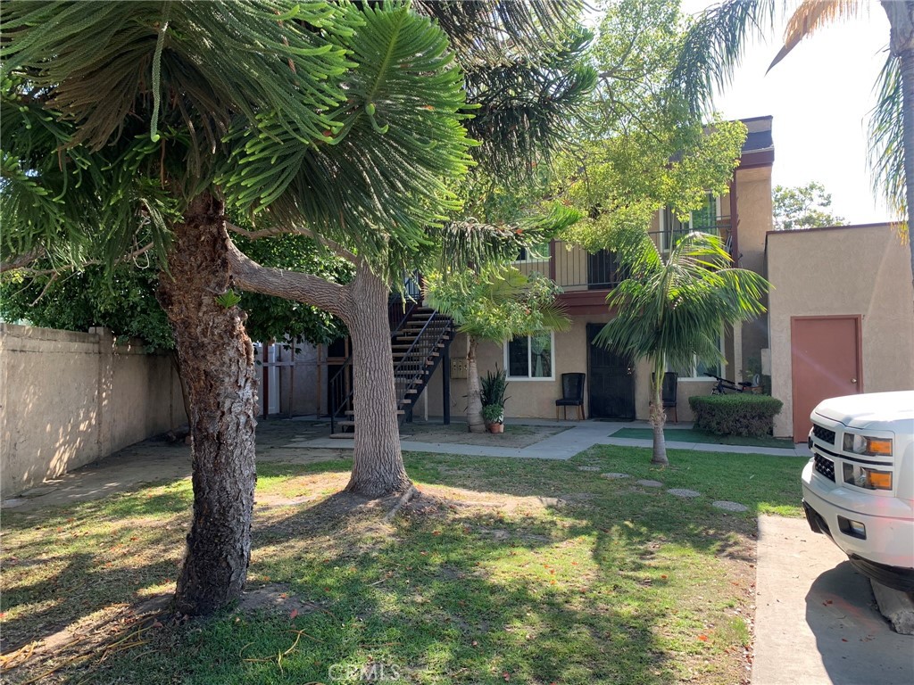 2942 W Floyd Avenue