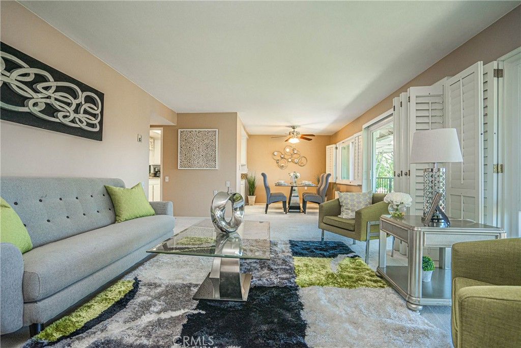 listing image 130729072375571129732