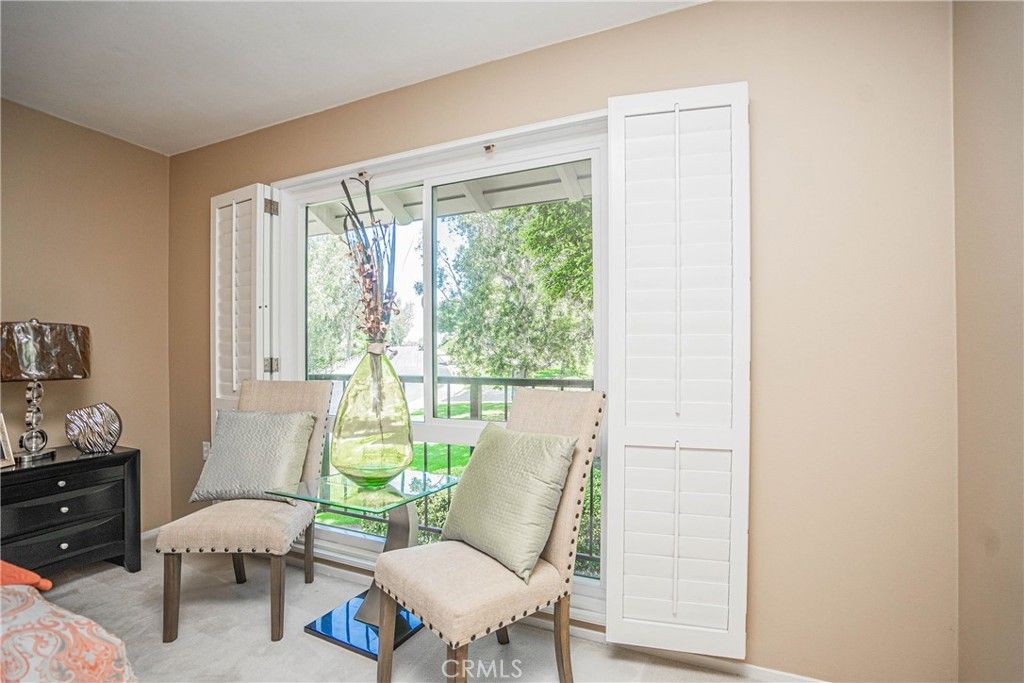 listing image 130729082357740836800