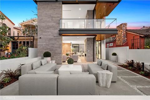 A home in Corona Del Mar