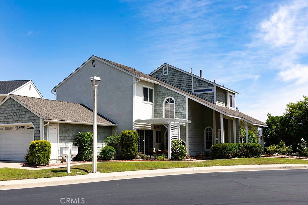 listing image 130728775015069014977