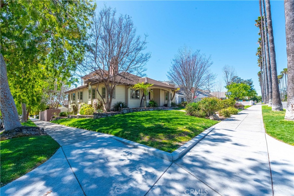 801 N Bel Aire Drive