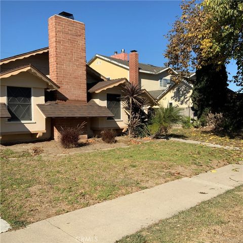 A home in Los Alamitos