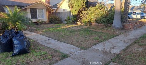 A home in Los Alamitos