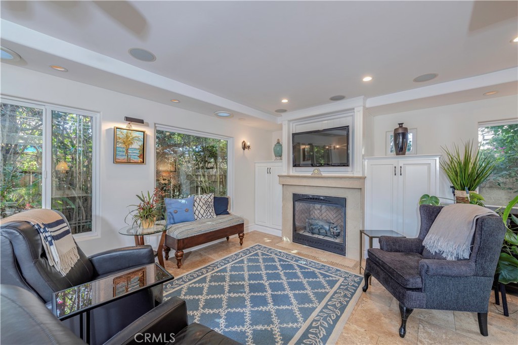 302 Portland Circle