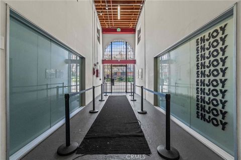 Photo of 5176 Santa Monica Boulevard, Los Angeles, CA 90029 (MLS # SB24132773) Photo of 5176 Santa Monica Boulevard, Los Angeles, CA 90029 (MLS # SB24132773)