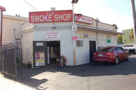Photo of 3020 W SLAUSON Avenue, Los Angeles, CA 90043 (MLS # IV22145360) Photo of 3020 W SLAUSON Avenue, Los Angeles, CA 90043 (MLS # IV22145360)