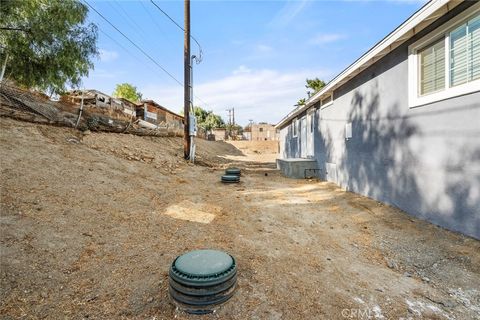 A home in Perris