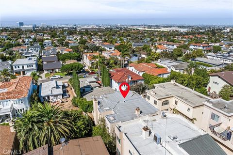 A home in Manhattan Beach