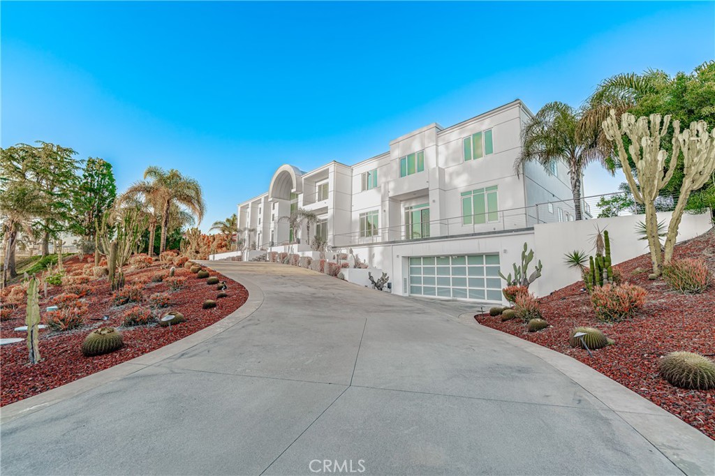 23980 Falcons View Drive