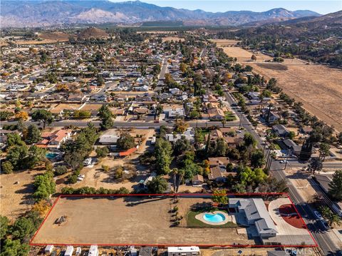 A home in Hemet