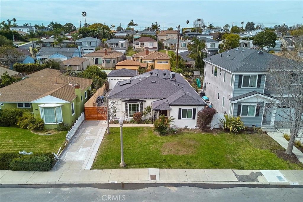 listing image 50