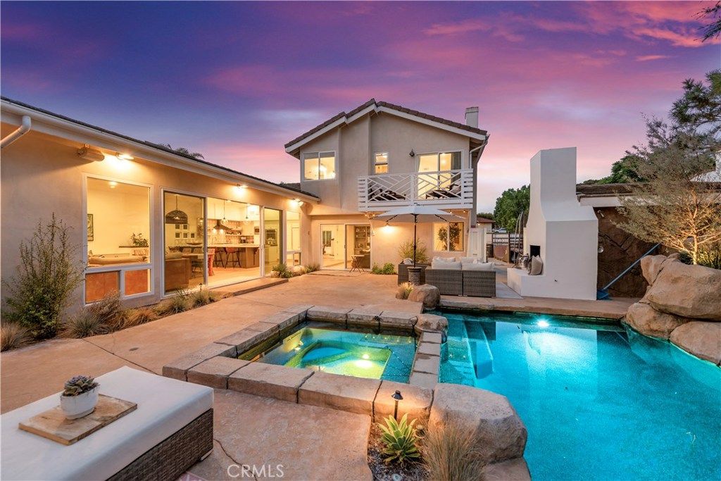 listing image 130726712627728365947