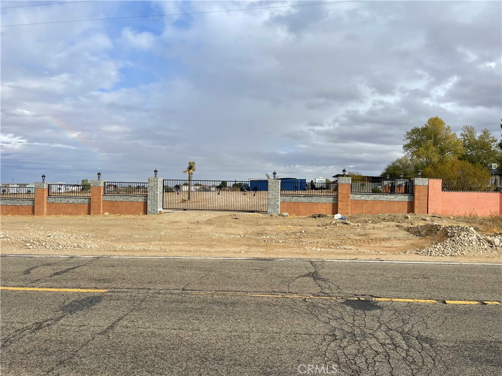 11587 Oasis Road