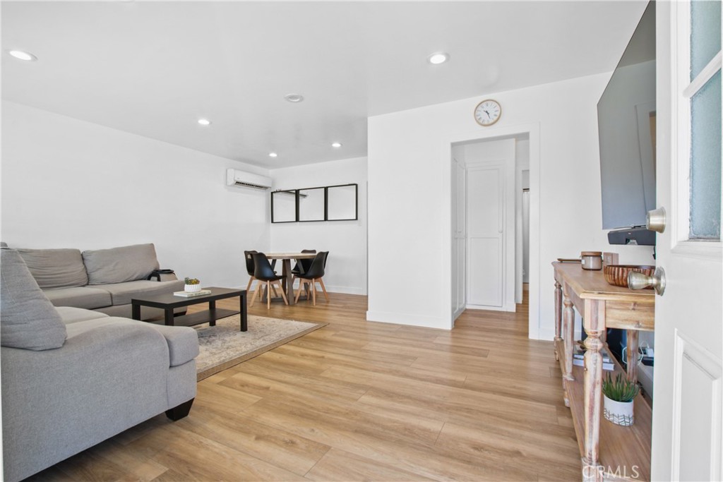 13027 coldbrook avenue