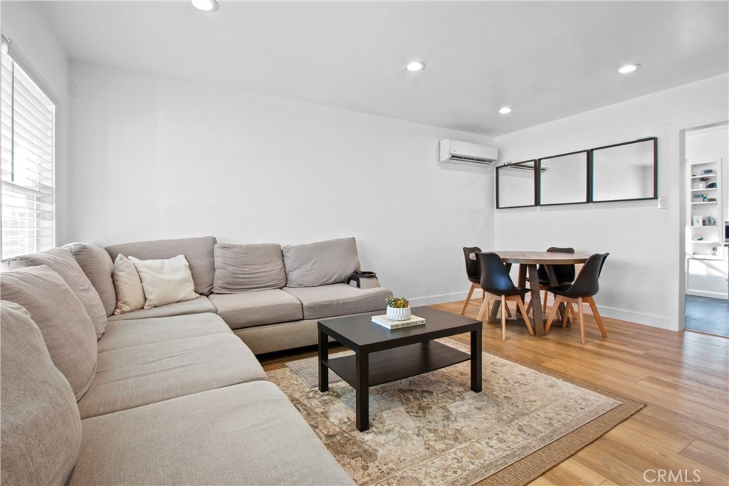 13027 coldbrook avenue