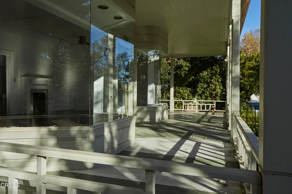 Ojai, California 93023, United States, 4 Bedrooms Bedrooms, ,4 BathroomsBathrooms,Residential,Active,10736