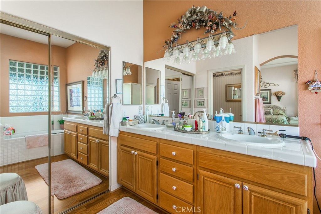 ,Sun Lakes - Residential