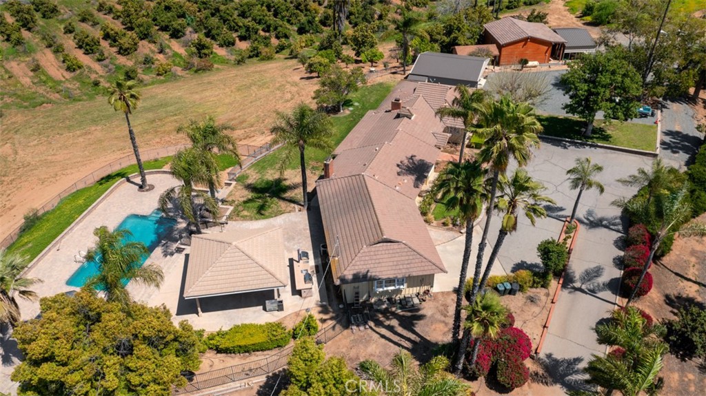 1525 Heather Lane