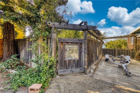 A home in Clearlake Oaks