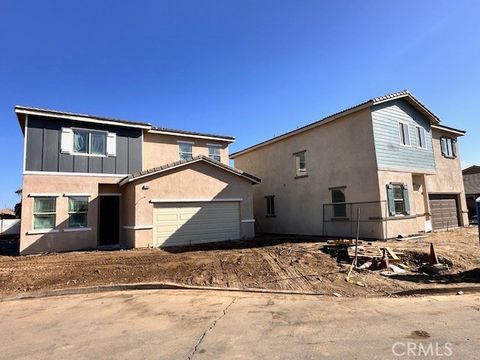 A home in Lake Elsinore